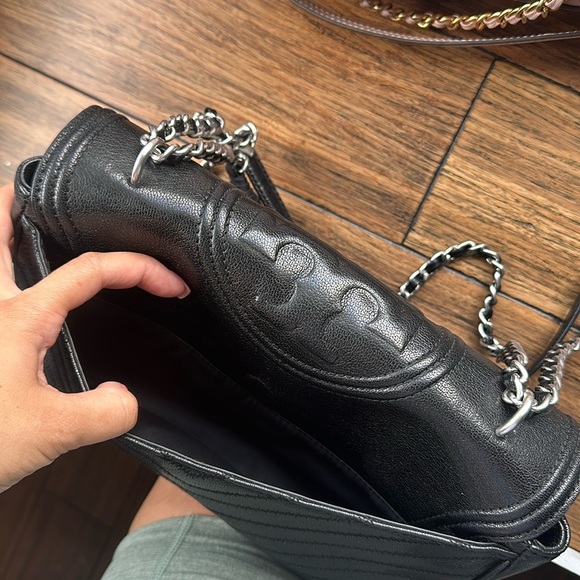 🖤 Tory Burch Fleming silver chain quilted bag flap bag crossbody bag travel bag - Picture 6 of 17